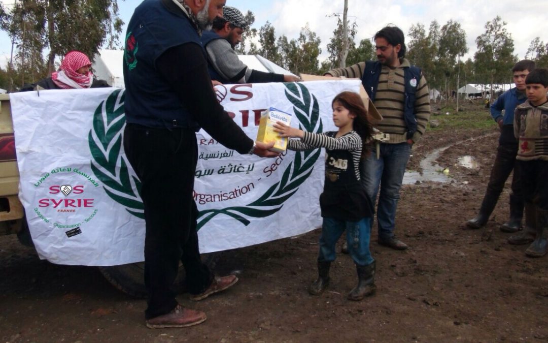Distribution de lait pour les enfants