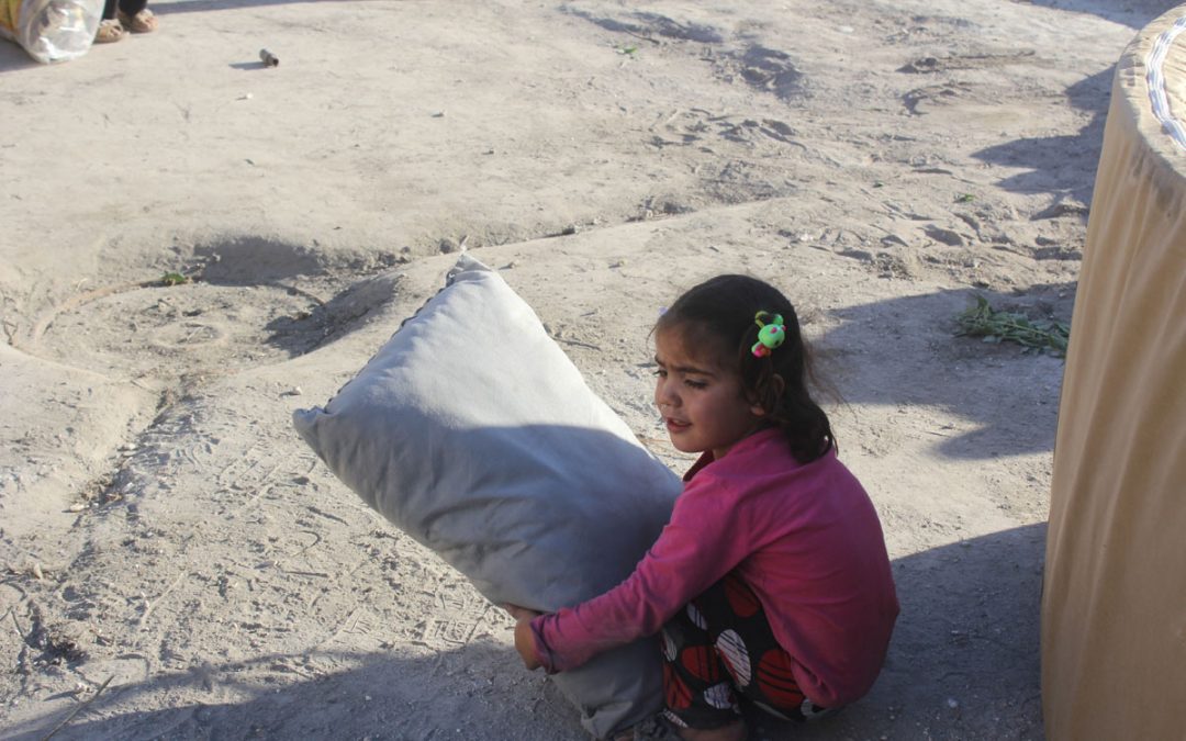 Distribution  de couvertures et des matelas au nord de la Syrie