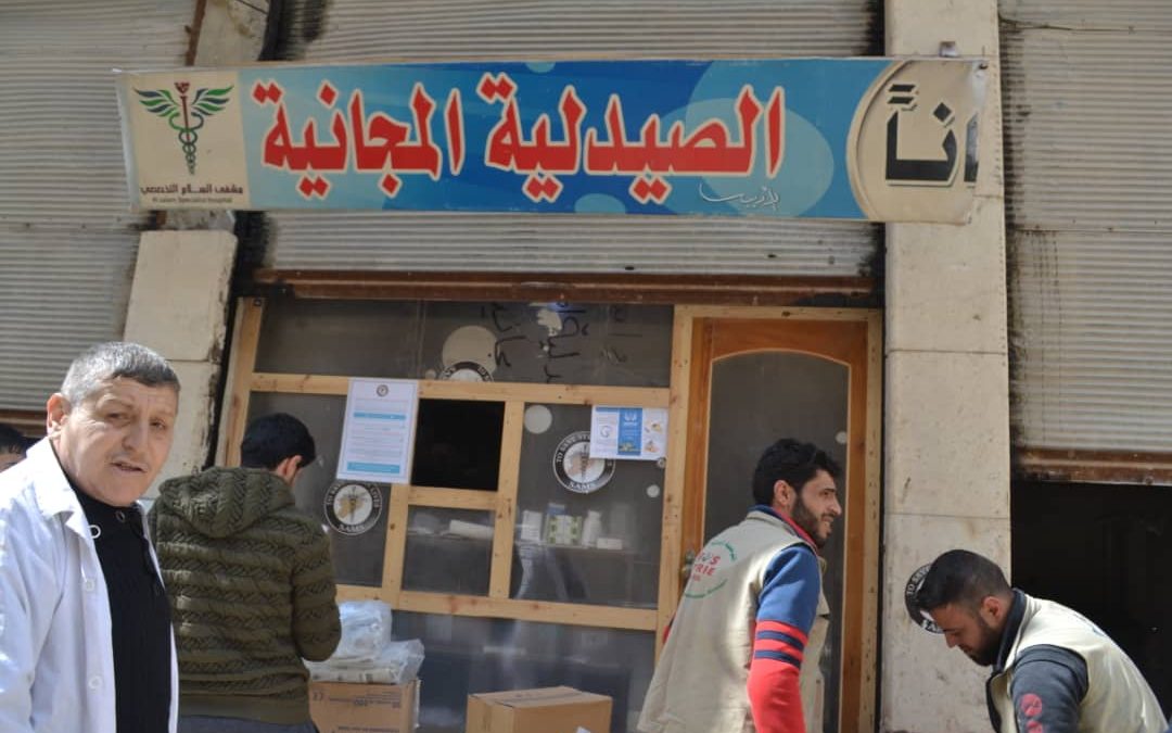 Don de médicaments pour un hôpital et une pharmacie