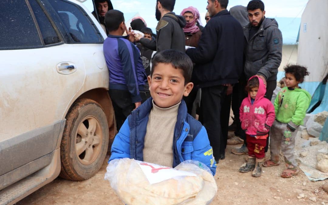 Fabrication et distribution de pain dans les camps de réfugiés